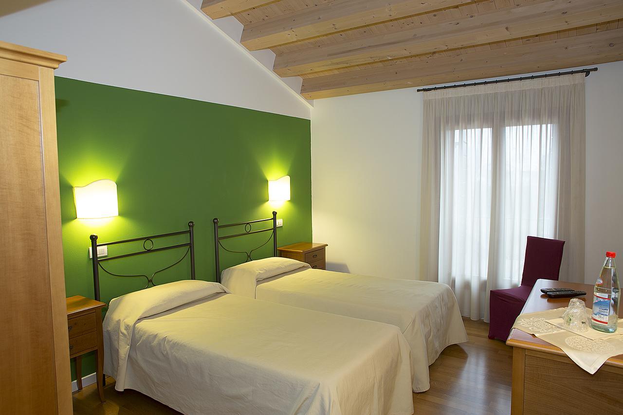 Al Redentor Agriristorante Hotel Casa Reali Exterior photo